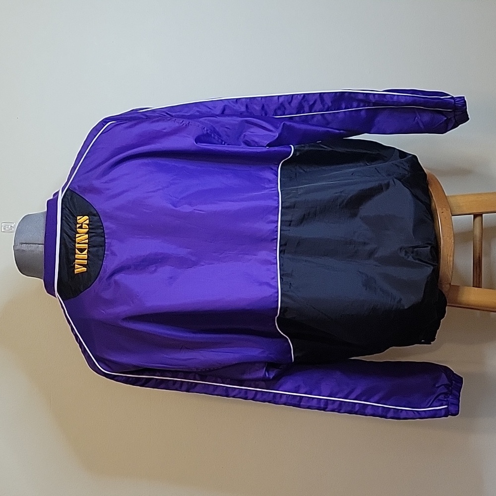 MN Vikings pull over - Picture 3 of 8